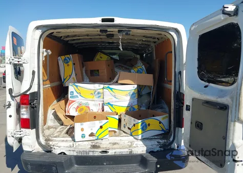 2018 Nissan Nv Cargo Nv2500 Hd Sv V6 z USA, uszkodzony, nr VIN 1N6BF0KY1JN817408